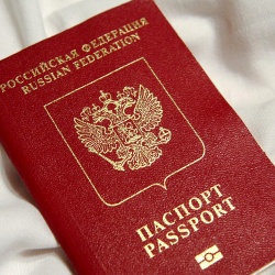 Въезд в Украину будет только по загранпаспортам