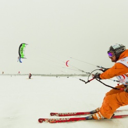 В Тюмени пройдет чемпионат области по сноукайтингу