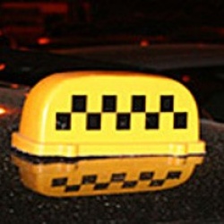 Московские таксисты объявили забастовку из-за мобильных приложений