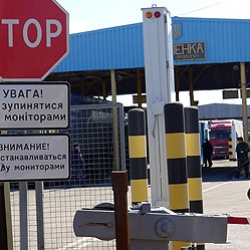 Россияне смогут въехать на территорию Украины, только доказав мирную цель поездки и предъявив наличность