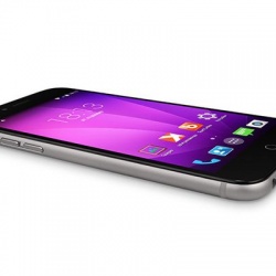 В продажу поступил отечественный клон iPhone 6