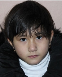 Полиция ищет родственников девочки, найденной на улице Республики