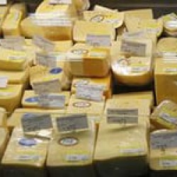 С прилавков магазинов исчезнет польский сыр