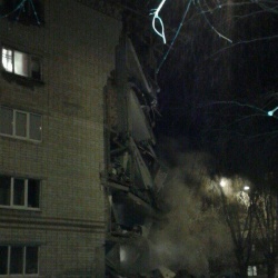 В Тюмени обрушился целый подъезд в пятиэтажном доме
