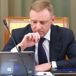 Ливанов: Зарплаты педагогов в 2015 году вырастут на 5 процентов