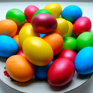 Эксперты назвали опасные красители для яиц к Пасхе