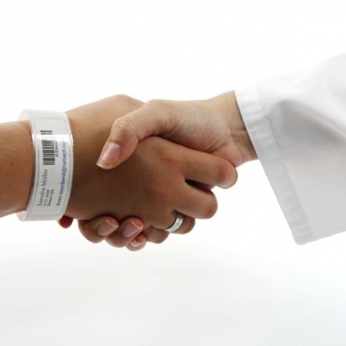 На тюменских пациентов наденут браслеты со штрих-кодом