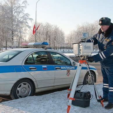 Тюменский суд признал работу передвижных фоторадаров законной