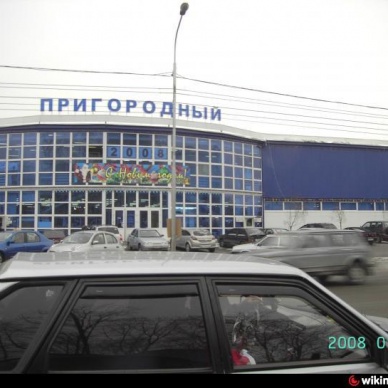 В Тюмени закрывается Пригородный рынок, на его место приходит «Райт»