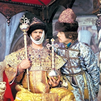 Граждане, храните деньги в сберегательной кассе! Если, конечно, они у вас есть, хм…