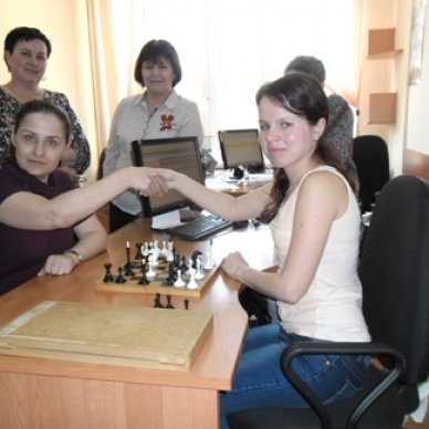 Белые начинают и выигрывают!