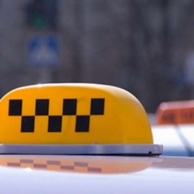 «Он пинал меня ногами на глазах у ребенка!» Поездка на такси в поликлинику обернулась для тюменки походом в суд