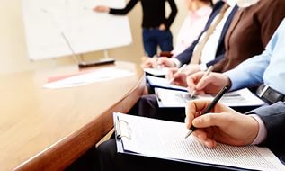 В Абатском состоялся семинар-совещание с субъектами малого и среднего предпринимательства