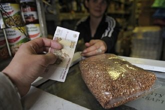 ТОП-15 продуктов, сильнее всего подорожавших за минувший год в России