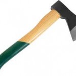 Полицейскому разрубили руку в поселке Челябинской области