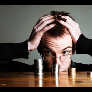 Большинство жителей России ощущают экономический кризис