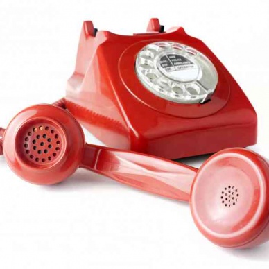 О платных допуслугах в школах расскажут на «горячей линии»