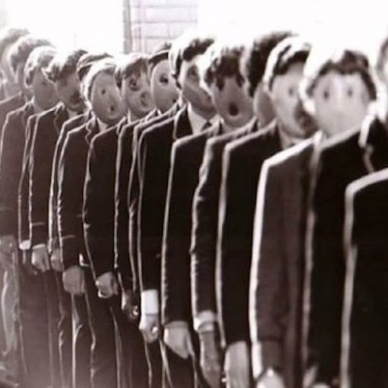 Конвейер по производству моральных калек