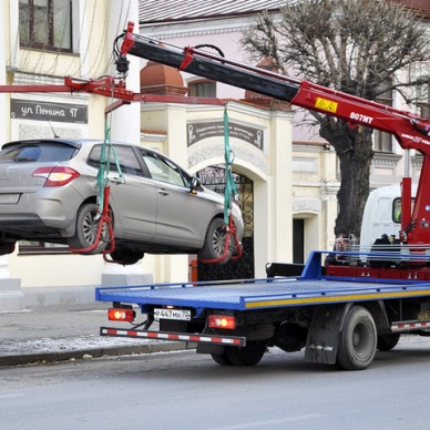 В Тюмени выросли цены на эвакуацию автомобилей
