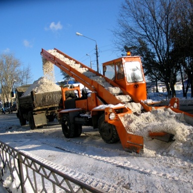 Снег с улиц Тюмени будут вывозить и плавить