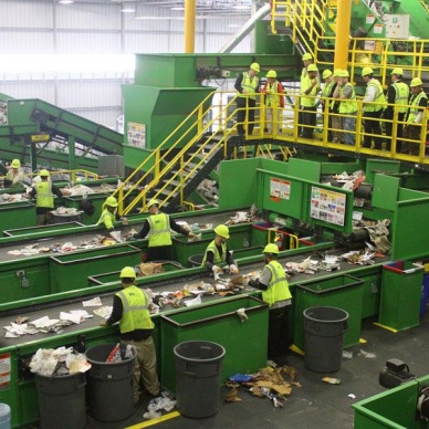 Заводы по переработке мусора построят к концу 2016 года