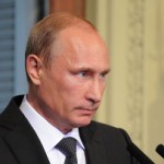 Надо взглянуть на новые санкции США без суеты, заявил Путин