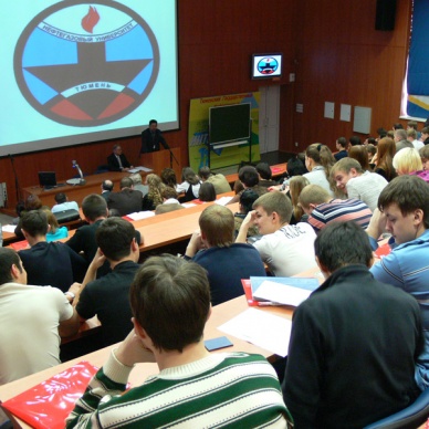 Cтуденты ТюмГНГУ будут создавать электромотоциклы и электромобили