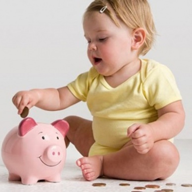 Размер пособия на маленьких детей вырастет с 1 января