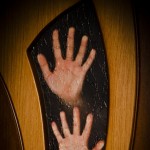 В Ялуторовске на глазах у 5-летнего мальчика развернулась семейная драма: папа убил маму, а потом повесился сам