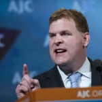 Канада обеспокоилась слухами о движении российских войск к Украине