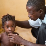 Роспотребнадзор: в ряде стран из-за Эболы с ОРВИ могут отправить на карантин