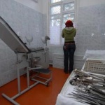 Общественная палата РФ предложила прекратить финансировать аборты за счет средств ОМС