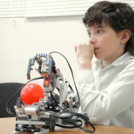 Российским школьникам, возможно, придется изучать робототехнику
