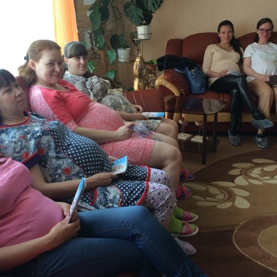 У МАТЕРИНСТВА НЕ БЫВАЕТ КАНИКУЛ