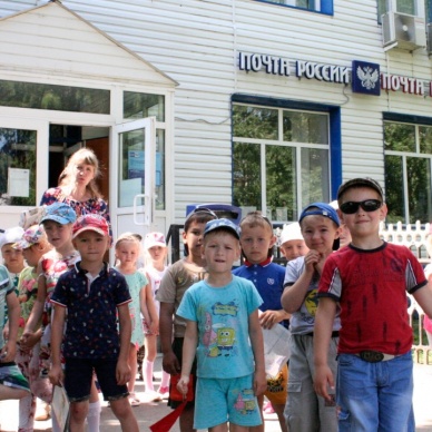 Тюменская почта проводит экскурсии для детей