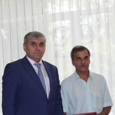 Сотрудник тюменского Росреестра награжден  Благодарственным письмом Тюменской областной Думы