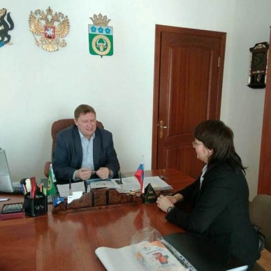 РАБОЧИЕ ПОЕЗДКИ ДИРЕКТОРА ФИЛИАЛА № 6 В ВИКУЛОВСКИЙ  И СОРОКИНСКИЙ МУНИЦИПАЛЬНЫЕ  РАЙОНЫ